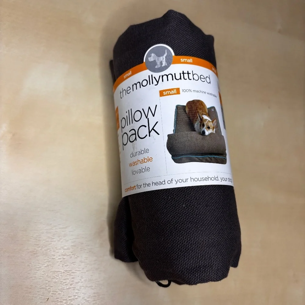 NWT - Molly Mutt Pillow Pack - Size Small